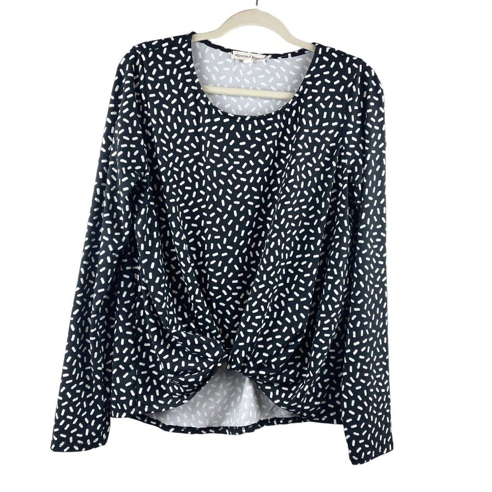 Above and Beyond Women's long Sleeve Top Medium